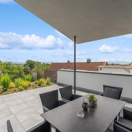 Апартаменты Anytime - Penthouse Mit Terrasse Und Bergsicht Фридрихсхафен Экстерьер фото