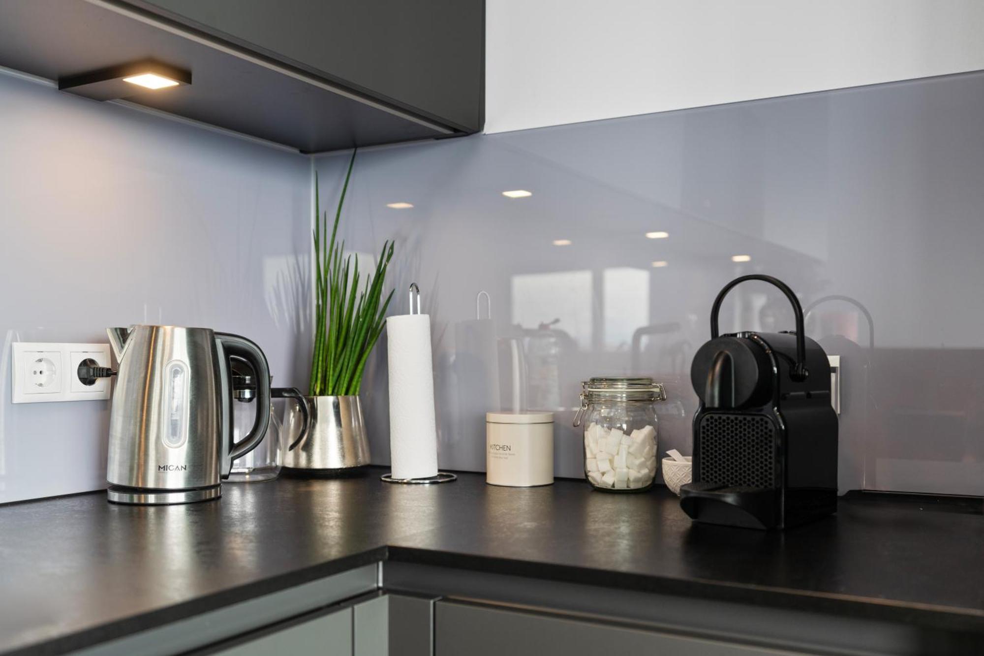 Апартаменты Anytime - Penthouse Mit Terrasse Und Bergsicht Фридрихсхафен Экстерьер фото