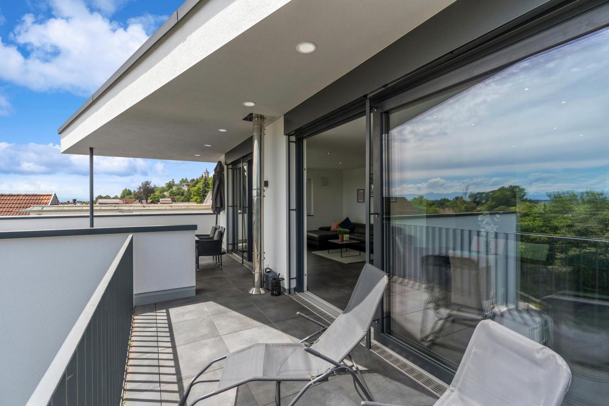 Апартаменты Anytime - Penthouse Mit Terrasse Und Bergsicht Фридрихсхафен Экстерьер фото