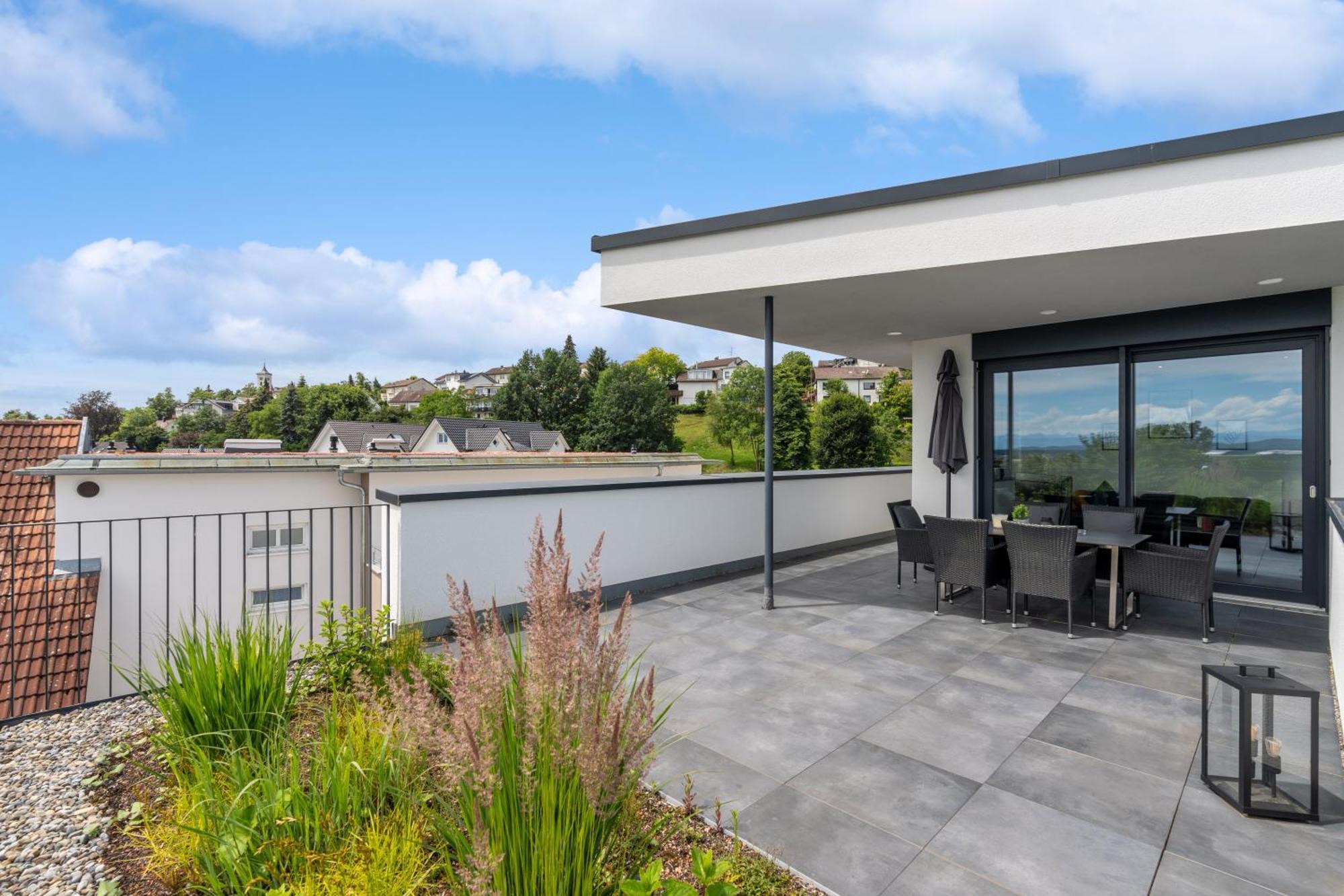 Апартаменты Anytime - Penthouse Mit Terrasse Und Bergsicht Фридрихсхафен Экстерьер фото