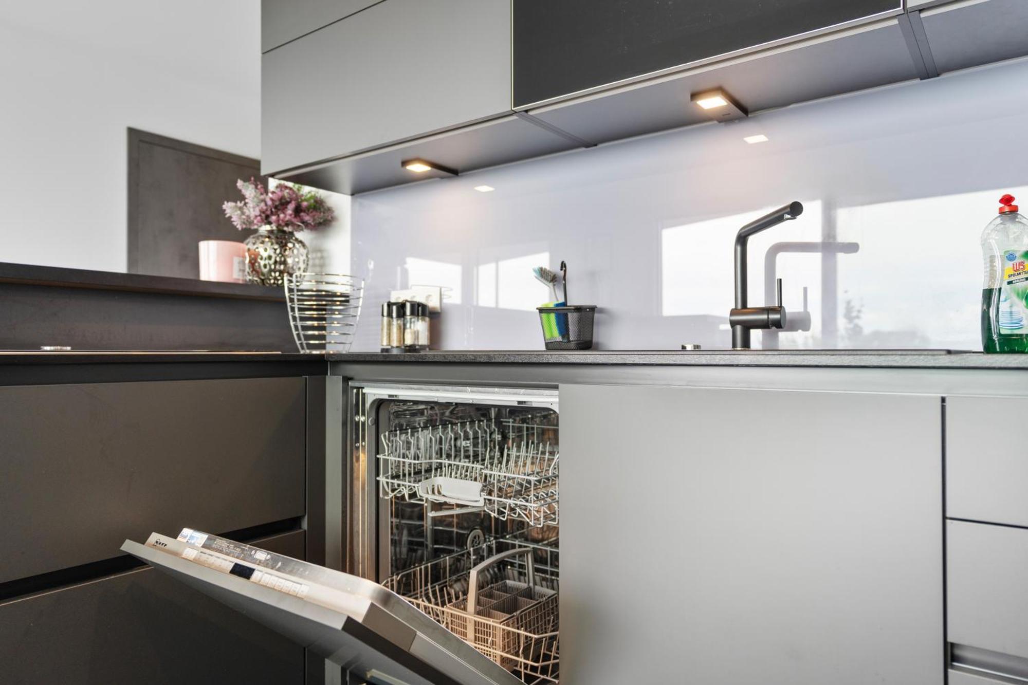 Апартаменты Anytime - Penthouse Mit Terrasse Und Bergsicht Фридрихсхафен Экстерьер фото